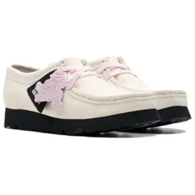 Clarks x Paper Girl Wallabee “White” 26178046 Clarks x Paper Girl Wallabee “White” 26178046