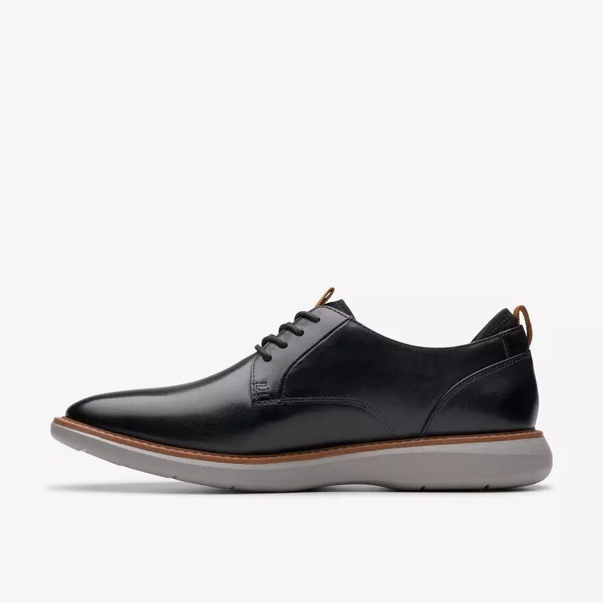 Men’s Brantin Plain Black Leather Oxfords Men’s Brantin Plain Black Leather Oxfords