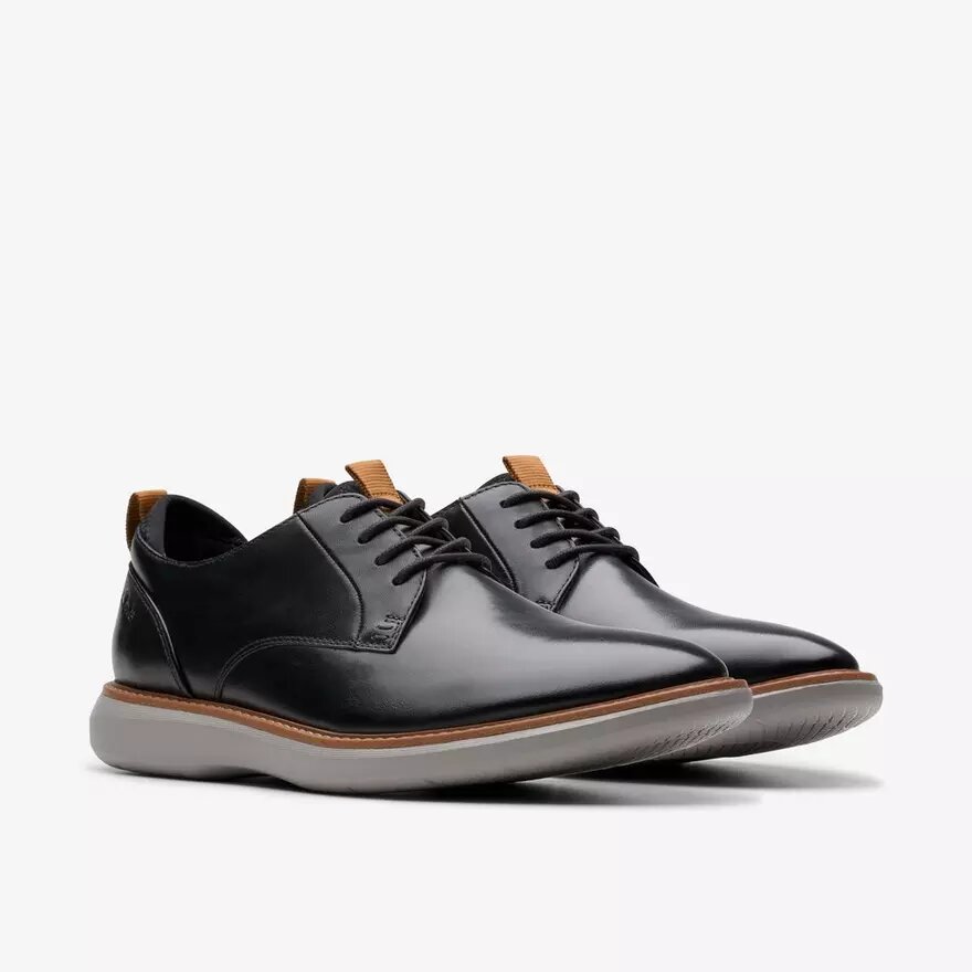 Men’s Brantin Plain Black Leather Oxfords Men’s Brantin Plain Black Leather Oxfords