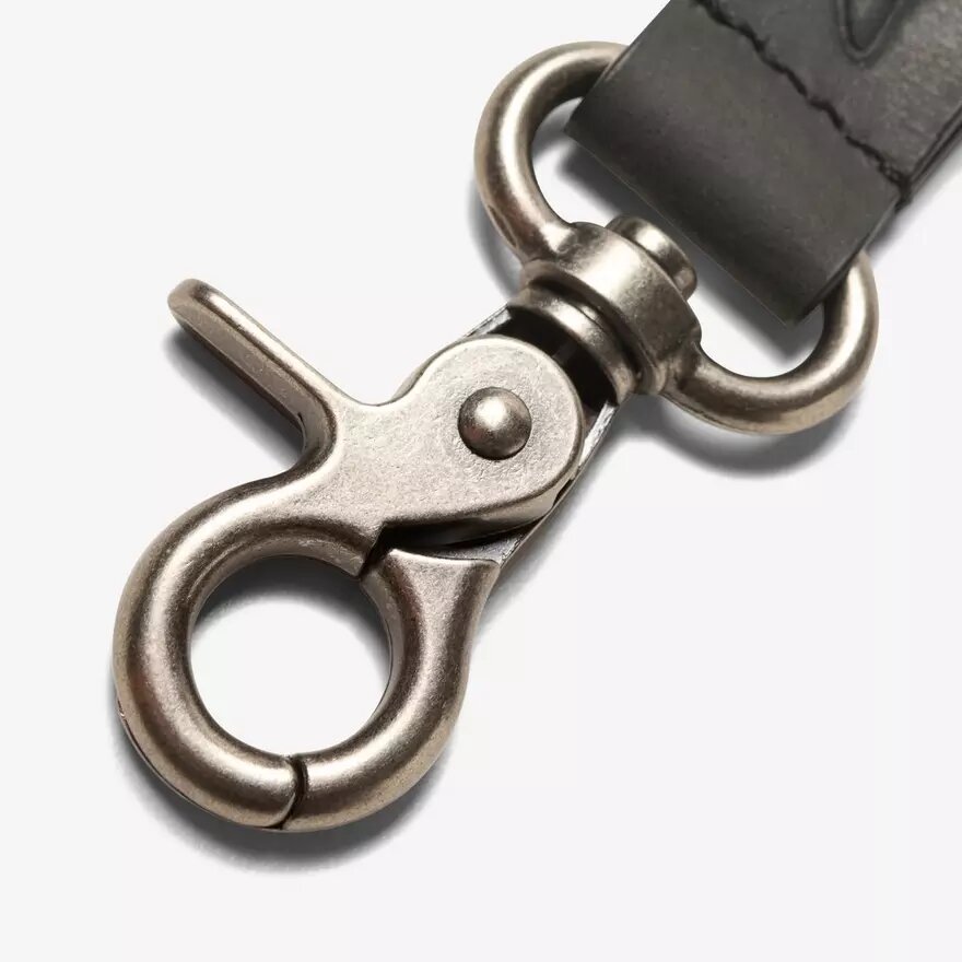 Mens Oiled Leather Key Fob Black Wallets Mens Oiled Leather Key Fob Black Wallets