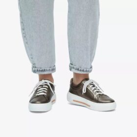 Womens Hollyhock Walk Metallic Sneakers