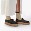 Womens Torhill Bee Black Suede Moccasins Us